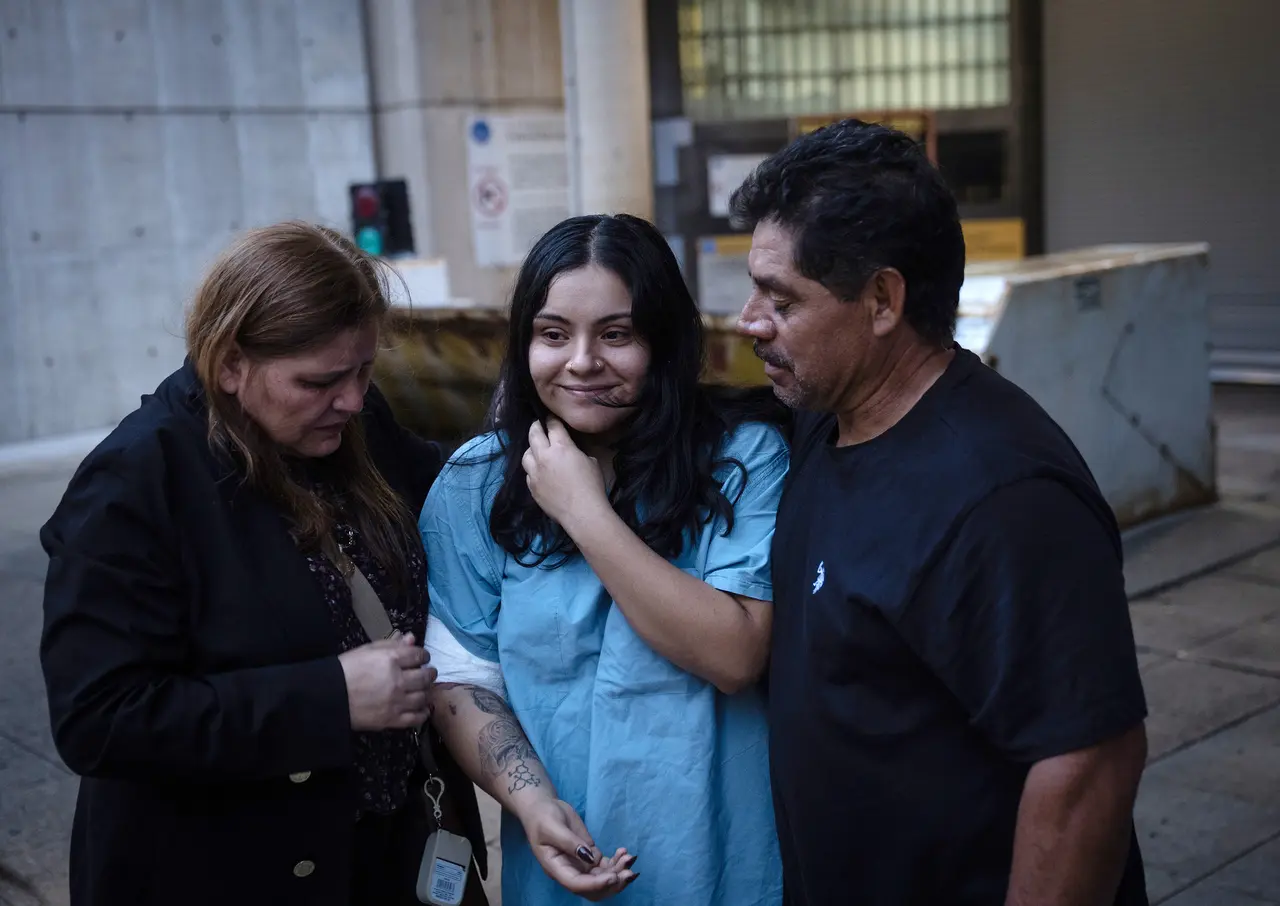 Lawyers for Chicago woman shot by Border Patrol agent call for criminal charges