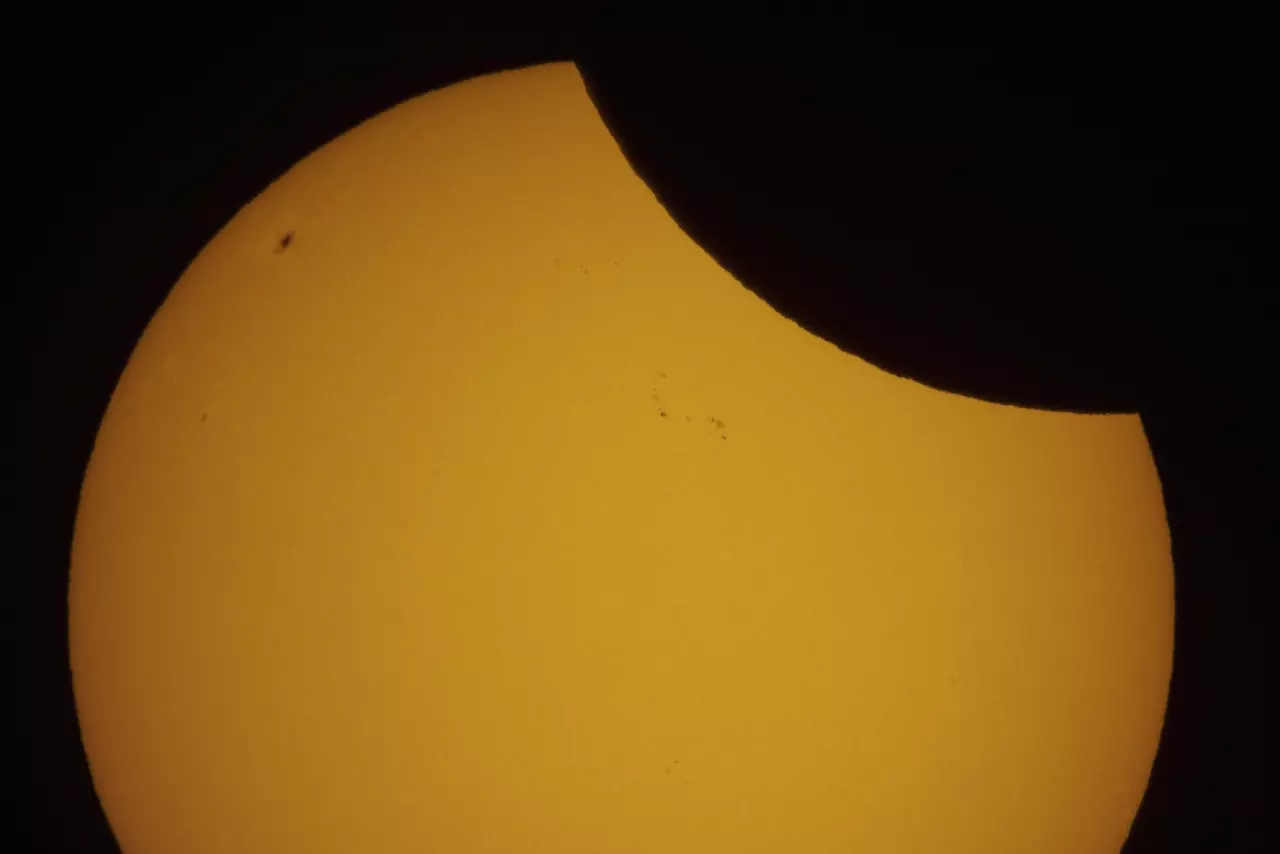 Partial solar eclipse at the bottom of the world closes out the year's sun and moon spectacles