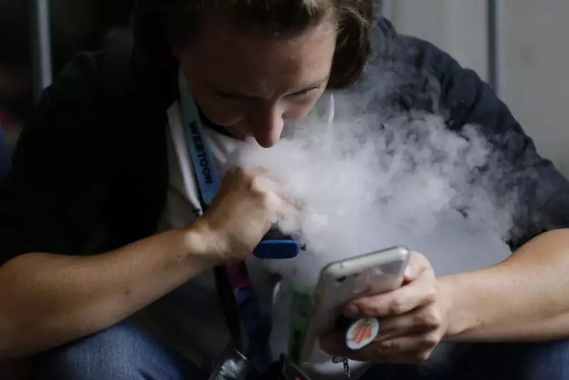 Minnesota border agents find 100K illegal e-cig devices from China
