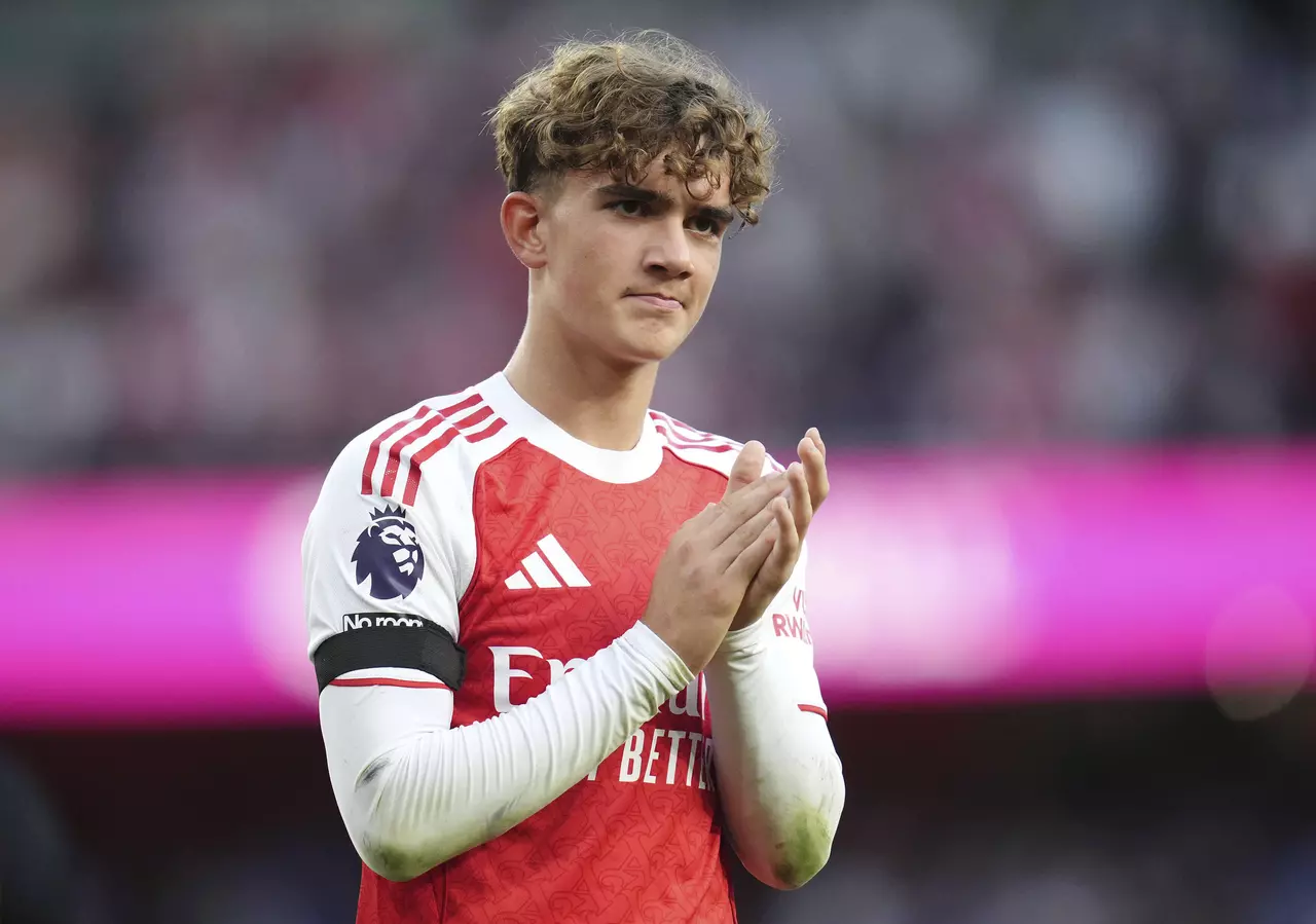 Arsenal's Dowman could become youngest Champions League player and Madrid targets milestones