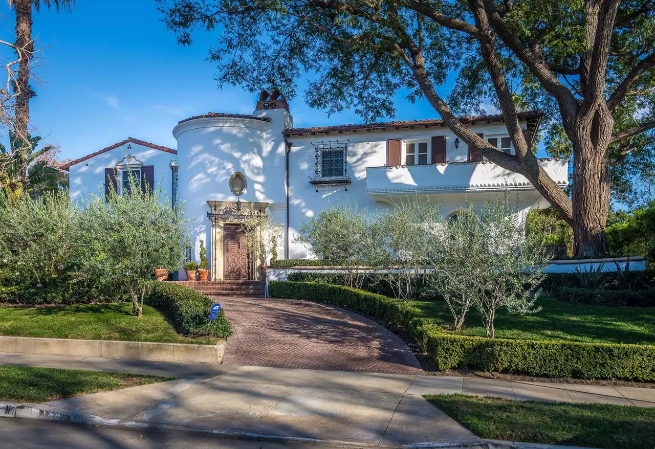 Holly Madison’s Spanish Colonial Mansion