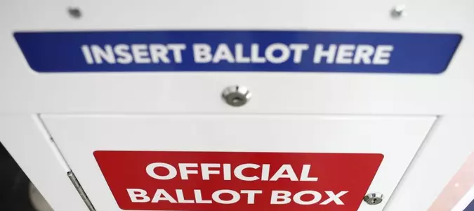 Michigan judge dismisses case against 15 Republican fake electors