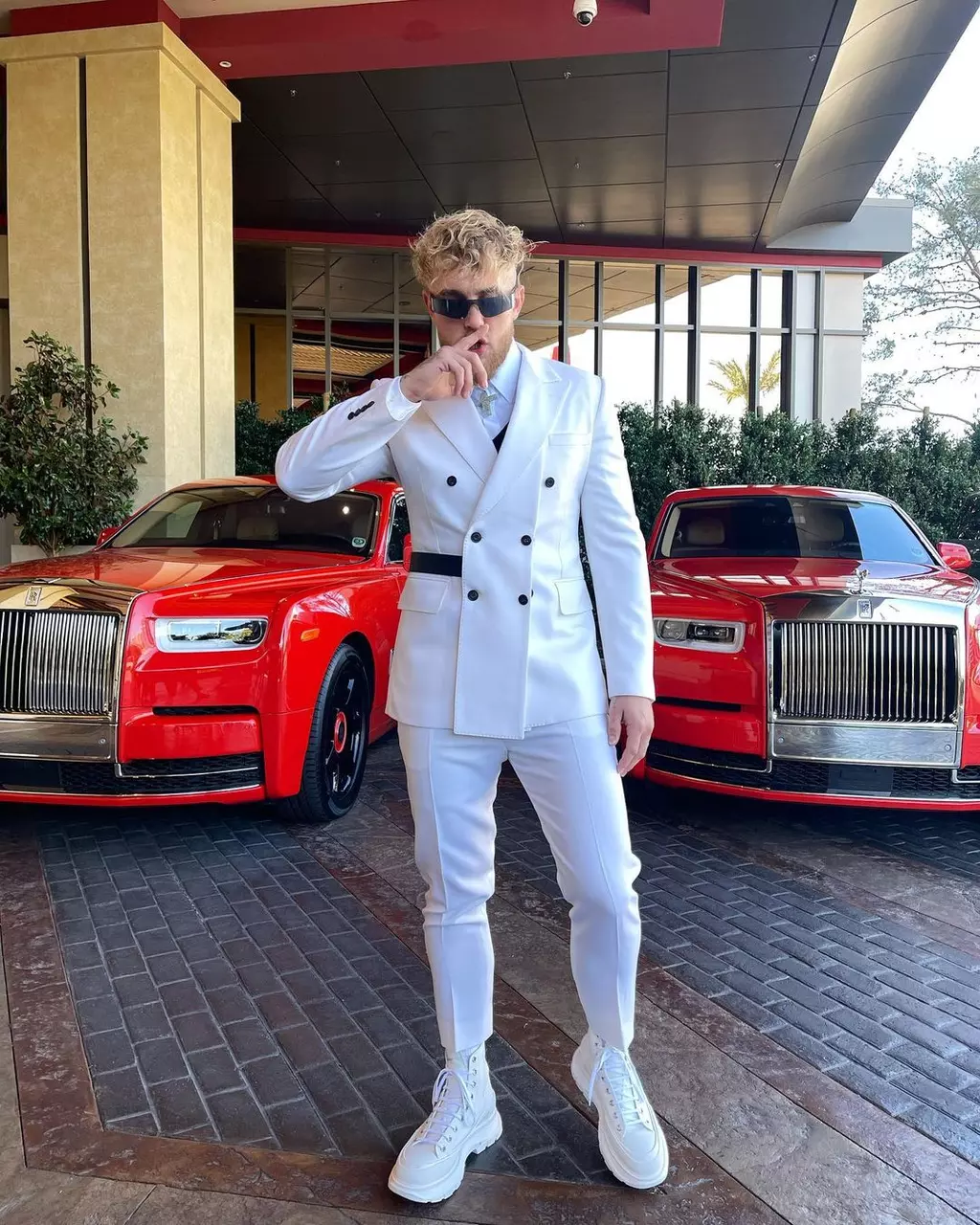 Weekly Celebrity Birthday Roundup | 1/17 - 1/23