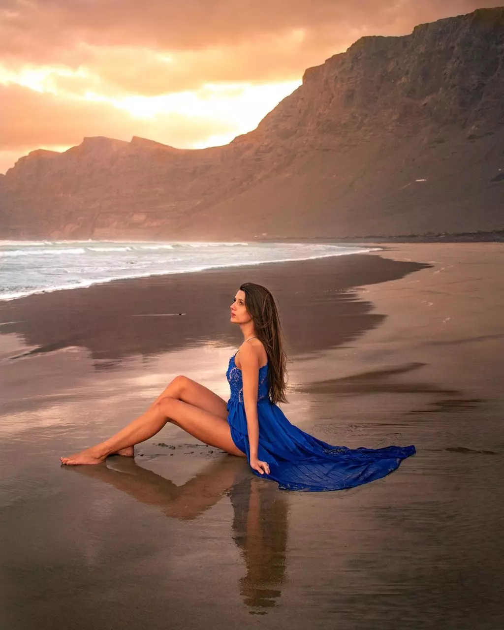 The Elegant Nathalie Aron