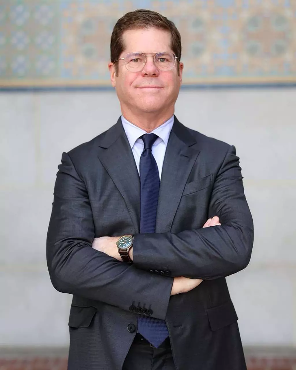 Los Angeles Mayor Karen Bass appoints Mitch Kamin as her third chief of staff in 3 years