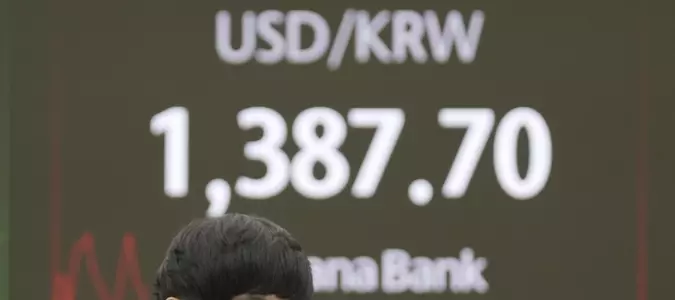 Asian shares mostly rise, cheered by Wall Street rally to more records