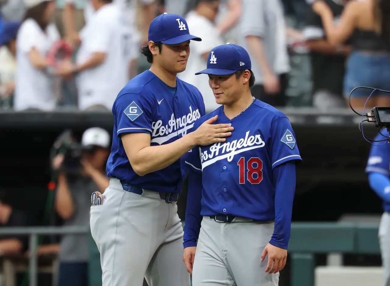 Bill Shaikin: Would Dave Roberts snub Yoshinobu Yamamoto to start Shohei Ohtani in the All-Star Game?