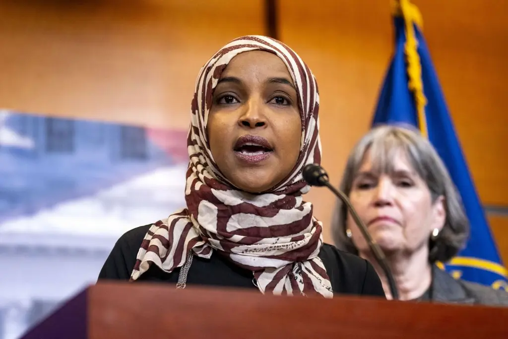 Rep. Ilhan Omar introduces resolution urging U.S. to join ICC