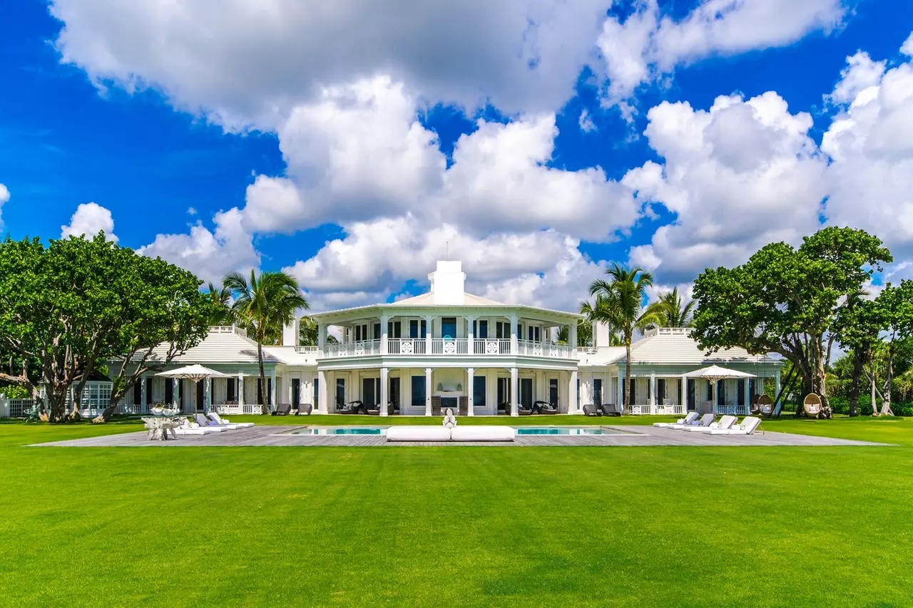A Piece of Paradise Built for Céline Dion