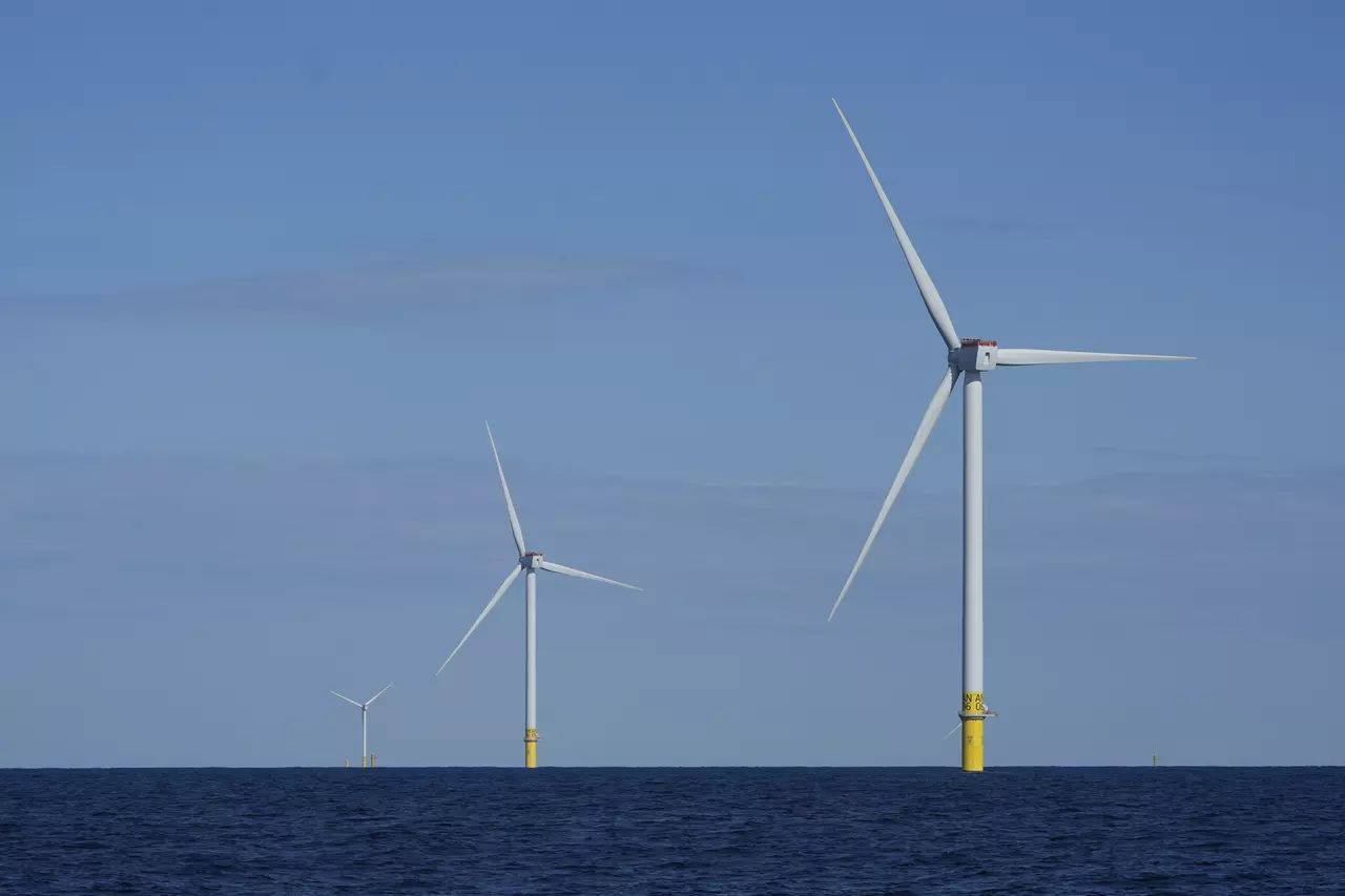 Trump administration moves to revoke permit for Massachusetts offshore wind project