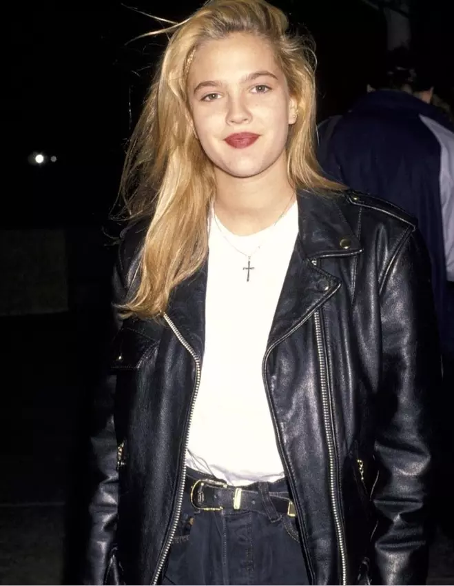 Timeless Style: 90s Grunge