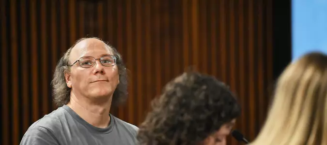Man admits in TV interview to killing and burying his parents