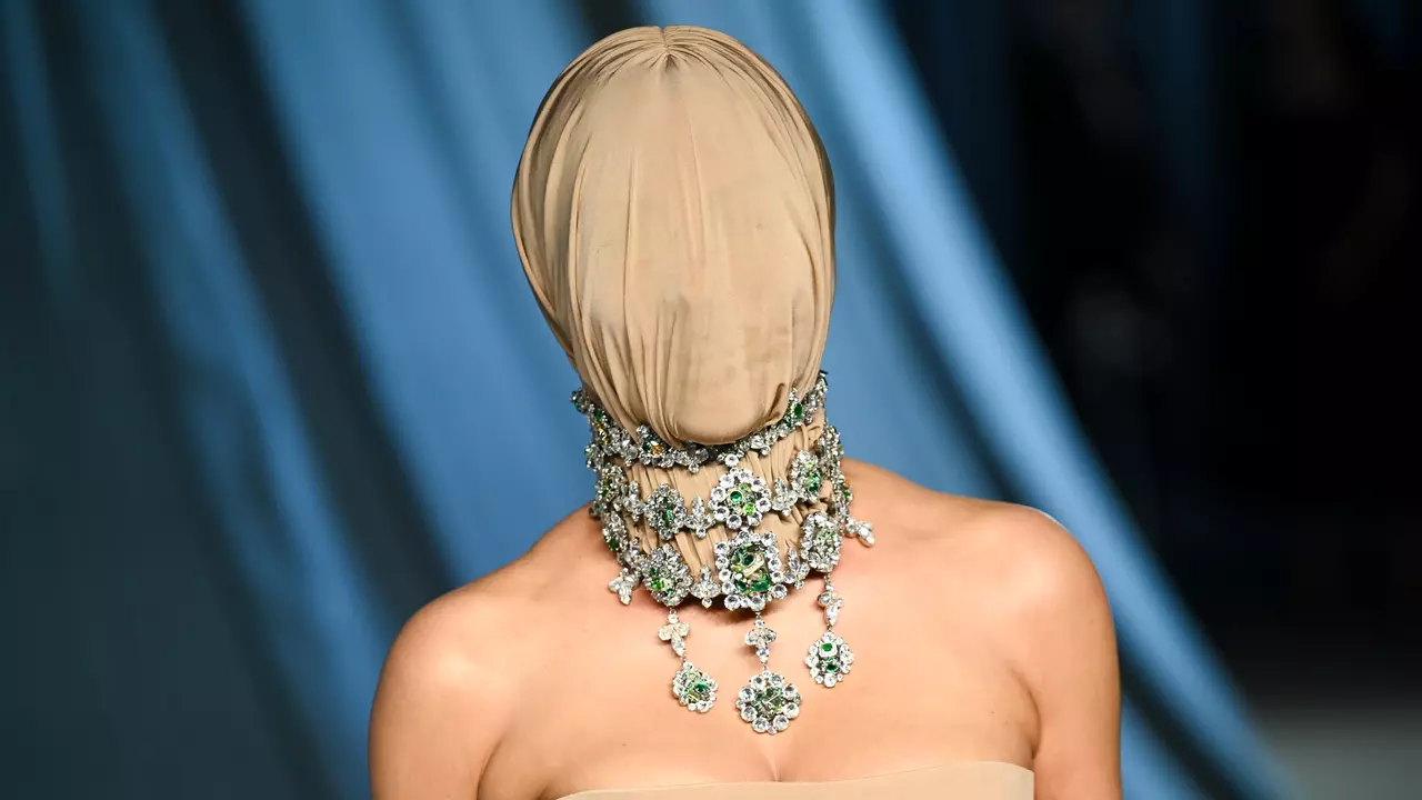 Kim Kardashian Breaks Down Her ‘Last-Minute’ Academy Museum Gala Face Mask Look: Had ‘Full Hair and Makeup’ Underneath (EXCLUSIVE)