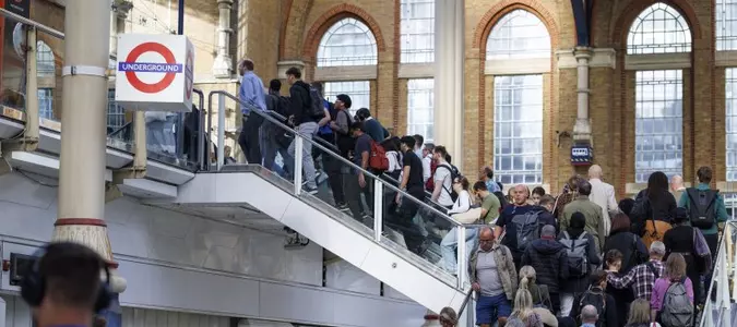 London subway worker strike shuts down transit lines