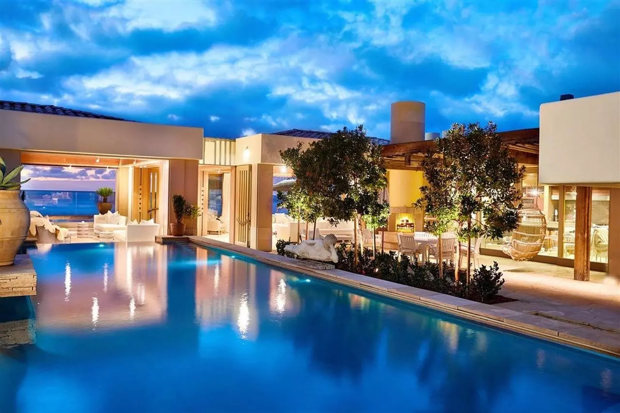 Bill Gates’ $43 Million Beachfront Paradise