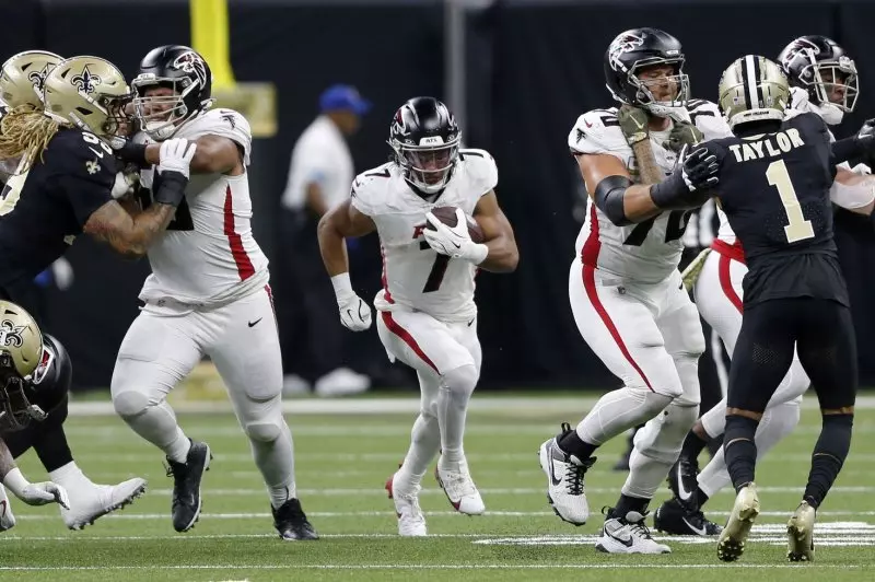 Robinson, Taylor lead Week 3 fantasy football running back rankings