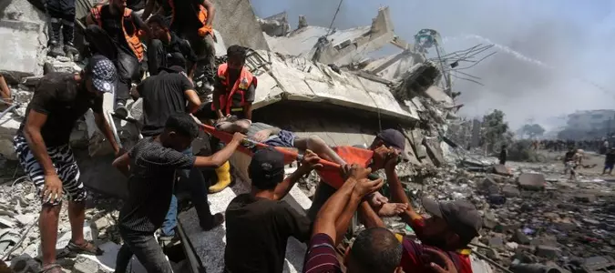 Israeli ground forces push deeper into Gaza City
