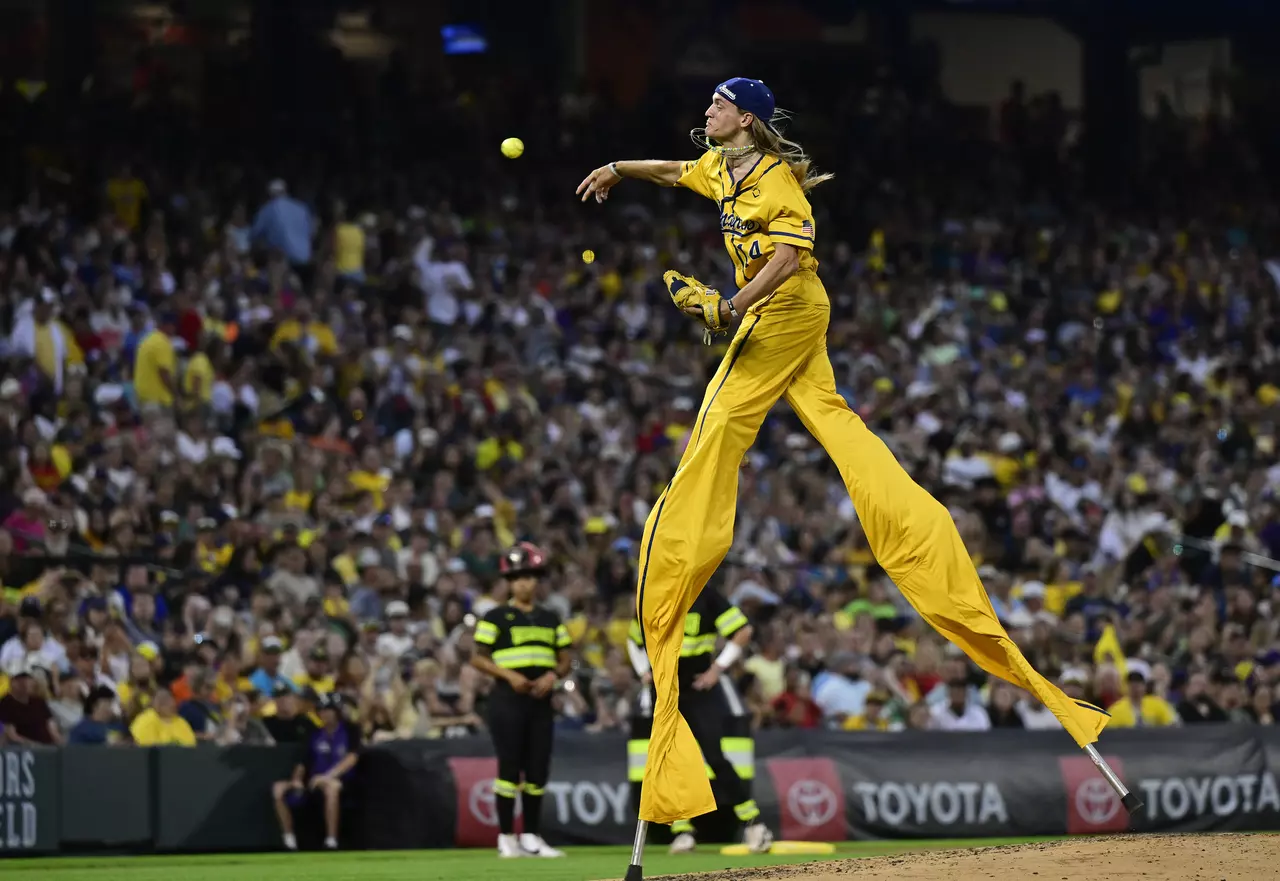 Savannah Bananas come to Chicago for the 1st time: ‘It’s the hottest sporting event you can go to’