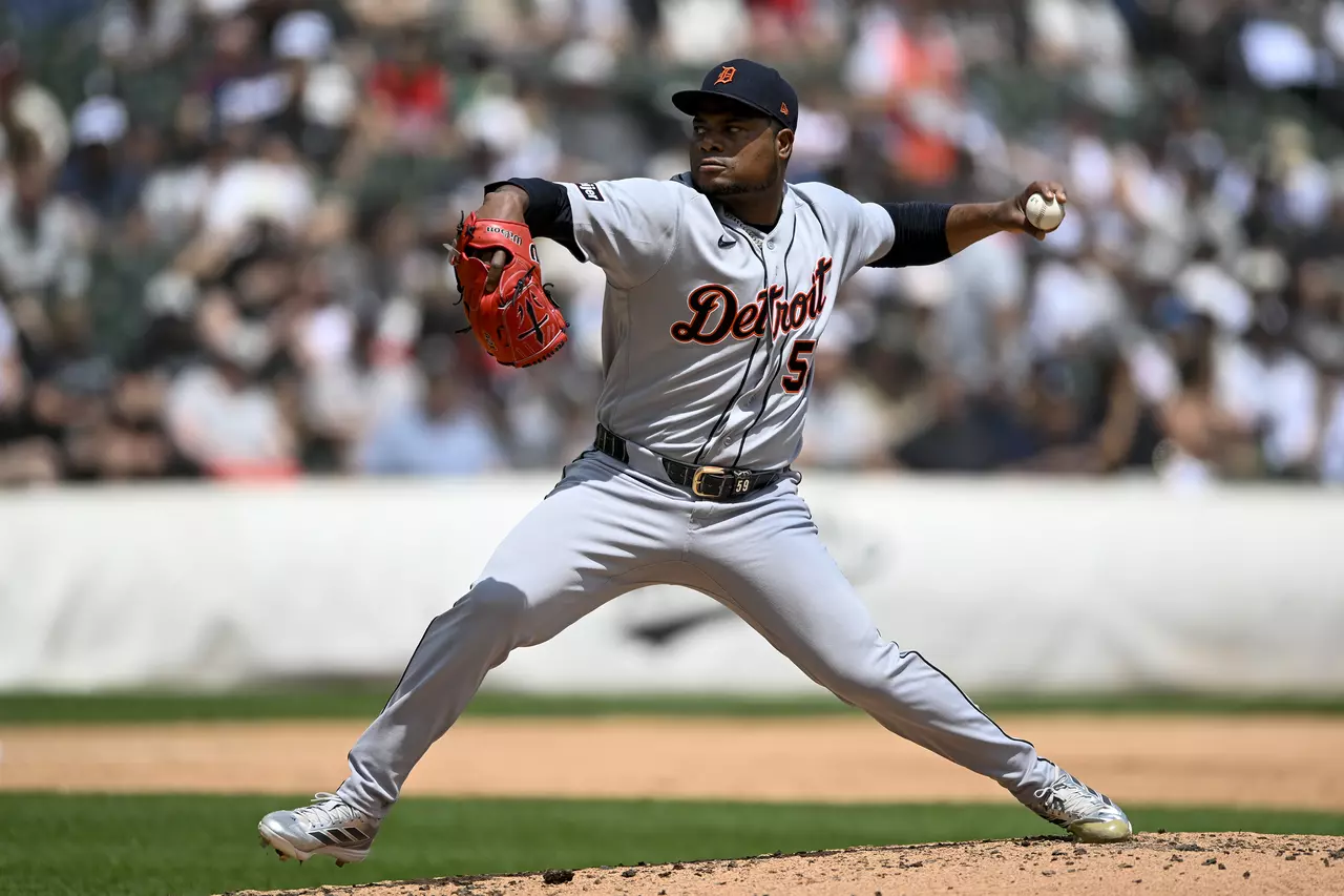 Free-falling Tigers drop 8th consecutive series with loss to White Sox