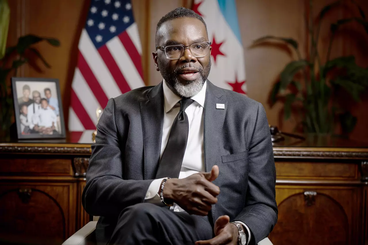 Mayor Brandon Johnson to tout opposition to wars during Vatican trip, says Pope wants to keep Bears in Chicago
