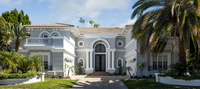 Kevin Hart’s $2.75 Million Los Angeles Mansion