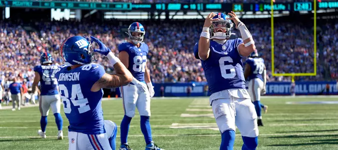 Dart's impressive debut leads Giants to 1st win over Chargers, but await word on Nabers' injury