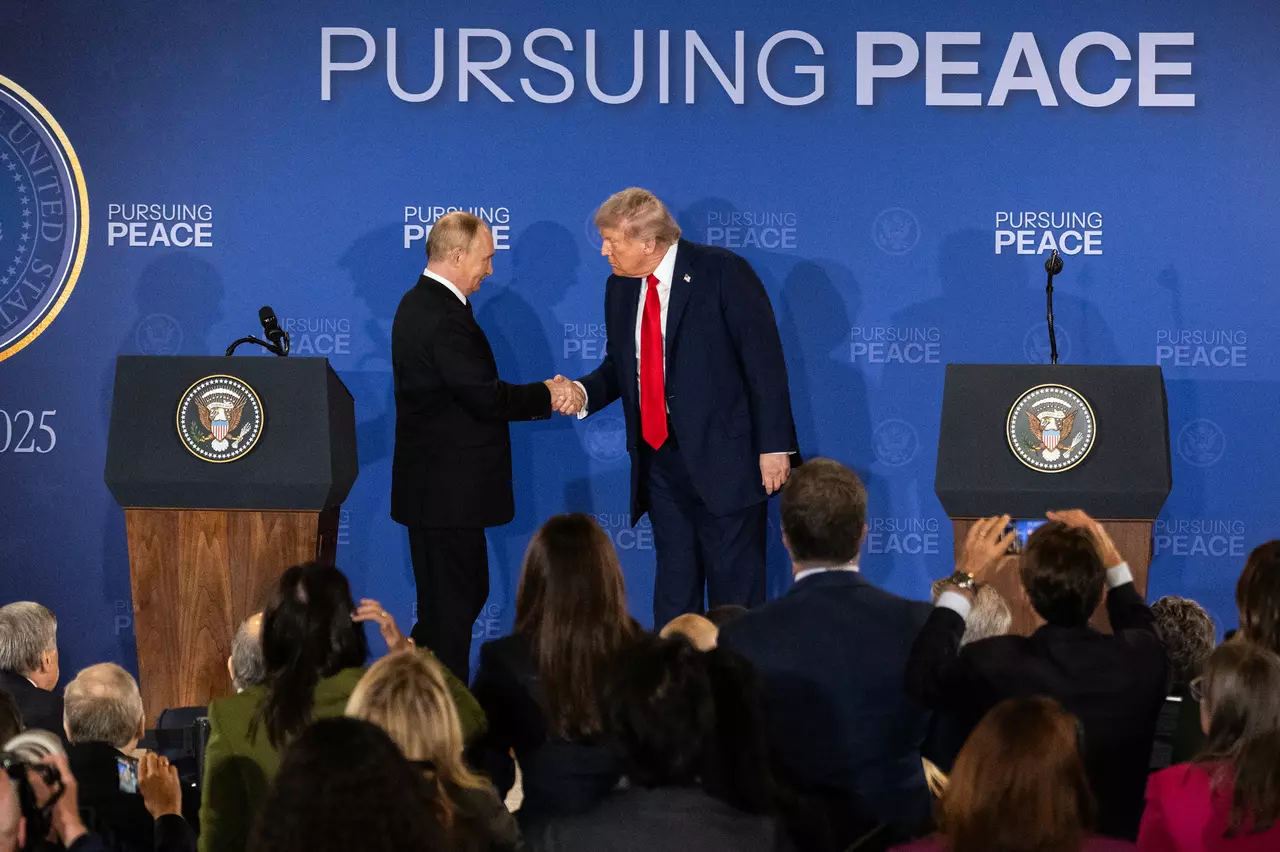 Putin and Trump conclude ‘productive’ summit but provide no details