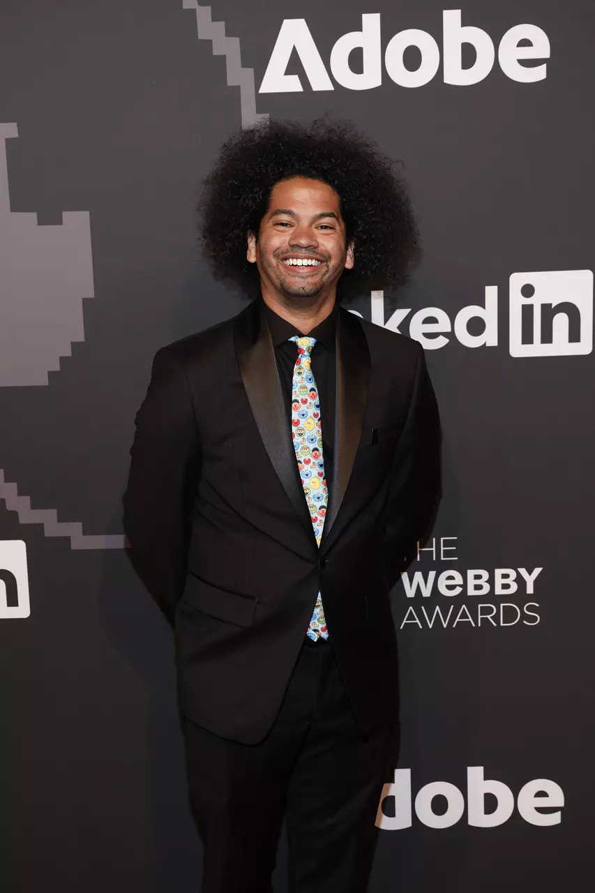 New host Mychal Threets hopes his Latino heritage shines on ‘Reading Rainbow’ reboot