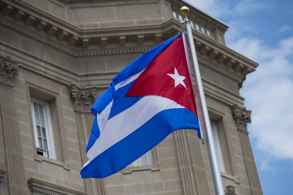 Cuba opens oil sector to private firms under new legislation