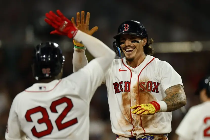 MLB: Boston Red Sox defeat Chicago White Sox