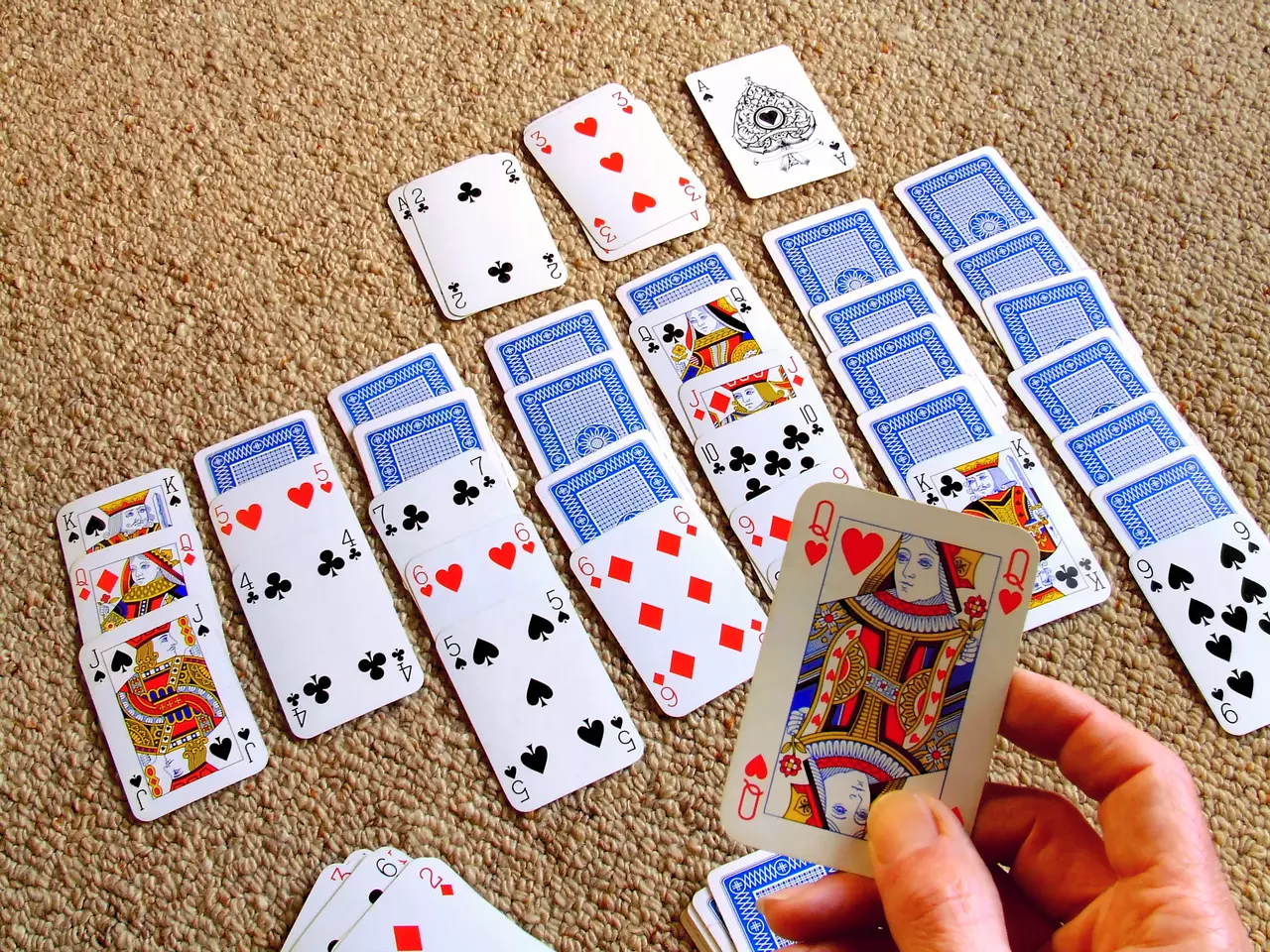 3 Surprising Benefits of Playing Cards