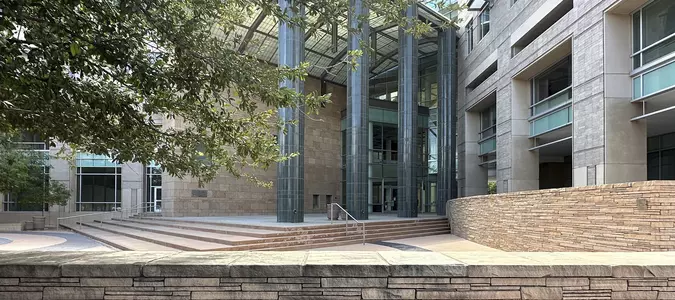 Judge temporarily blocks US effort to remove dozens of immigrant Guatemalan and Honduran children