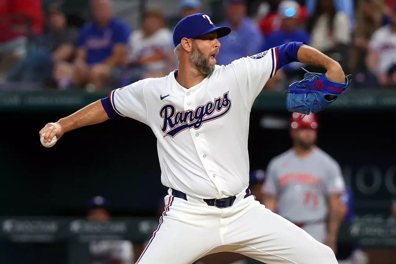 Rangers done in again by ninth-inning meltdown in home opener